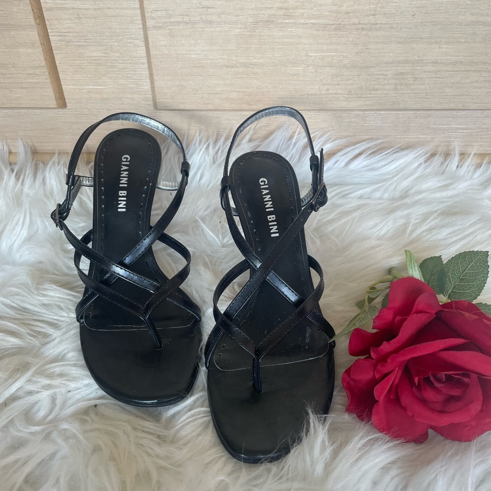 Vintage Gianni Bini Elegant Black Sandals/Heels